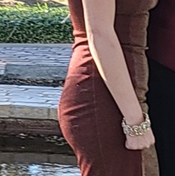 Prom Dress - Picture 2 of 4